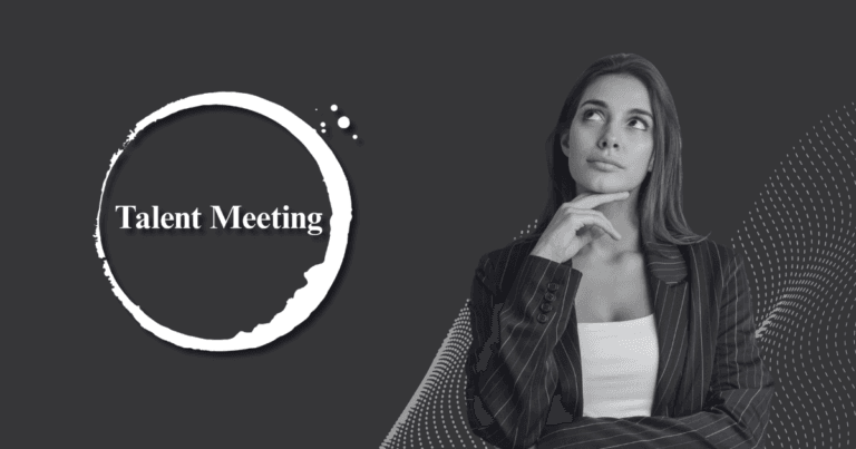 Profesional pensativa junto al logo de Talent Meeting sobre fondo oscuro. Identidad visual para la categoría de Desarrollo Profesional, resiliencia y crecimiento de talento.